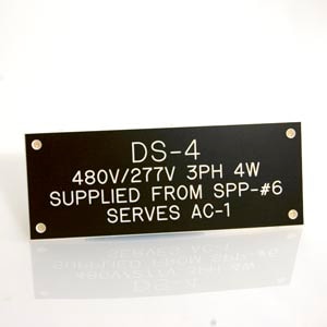 Engraved DS-4 nameplate — 480V/277V 3PH 4W power supply label